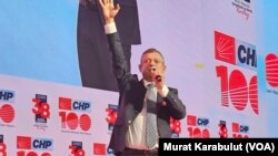 CHP Genel Başkanı Özgür Özel