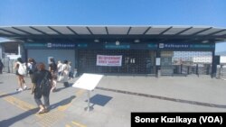 İzmir Halkapınar metro durağı