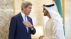 John Kerry ve BAE Prensi Muhammed Bin Zeyid