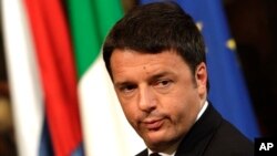 İtalya Başbakanı Matteo Renzi, Suriyeli mülteciler için öngörülen mali yardım paketinde ülkesinin payına düşen katkıyı sağlama kararı aldı.