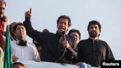 عمران خان (فائل فوٹو)