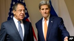 John Kerry, Zürih'te Rus mevkidaşı Sergey Lavrov'la görüştü